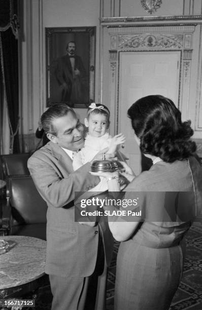 Rendezvous With General Fulgencio Batista With Family In Havana. République de Cuba, La Havane, avril 1958, Fulgencio BATISTA, alors président de la...