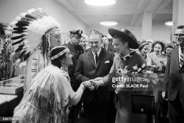 Prince Rainier Iii Of Monaco, Princess Grace And Their Children Travelling In The United States. Etats-Unis- 20 Avril 1963- Voyage de la famille...