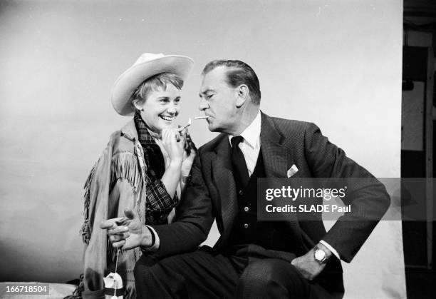 Release In New York Of The Film 'La Colline Des Potences' With Maria Schell And Gary Cooper And Studio With The Actors. 1959 26 février New York,...