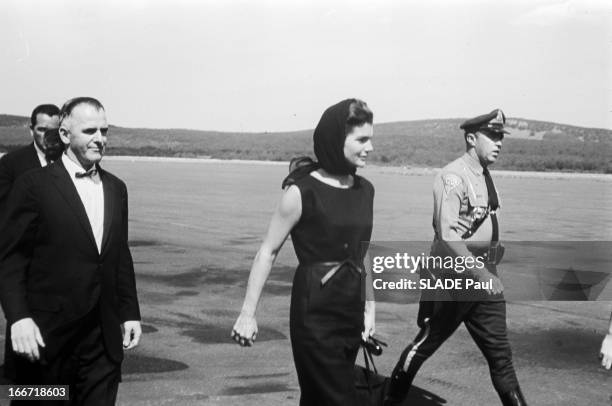 Ted Kennedy Plane Crash. Vermont, 23 juin 1964, lors de l'accident d'avion de Ted KENNEDY à son retour de la Convention démocrate du Massachusetts,...