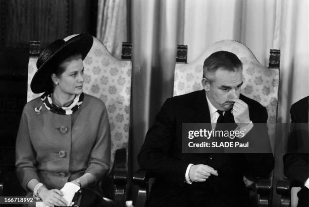 Prince Rainier Iii Of Monaco, Princess Grace And Their Children Travelling In The United States. Etats-Unis- 20 Avril 1963- Voyage de la famille...