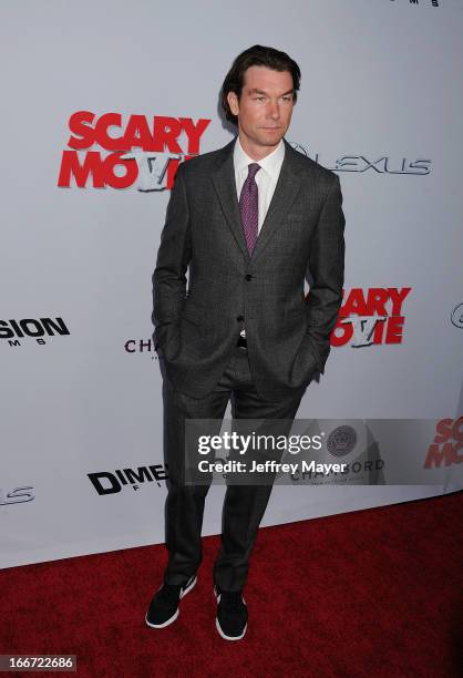 Jerry O'Connell arrives at the 'Scary Movie V' - Los Angeles Premiere at ArcLight Cinemas Cinerama Dome on April 11, 2013 in Hollywood, California.