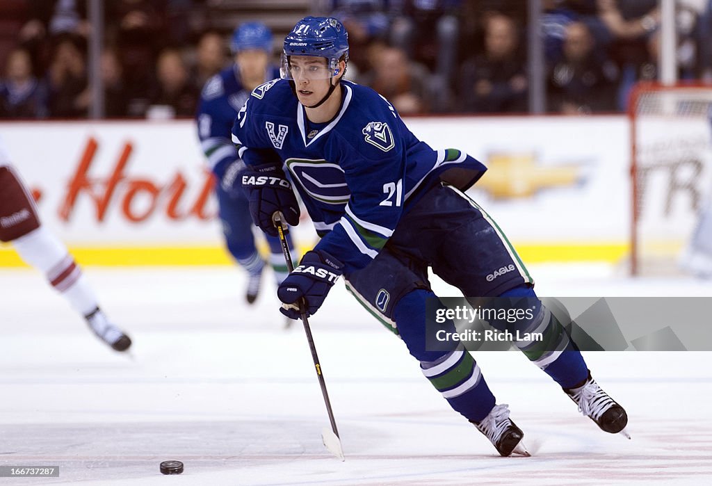 Phoenix Coyotes v Vancouver Canucks