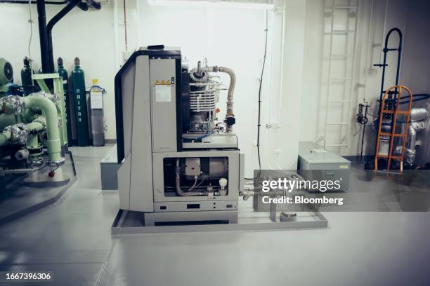 Moller Engine Engine Room Photos and Premium High Res Pictures - Getty Images
