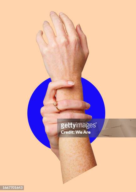 wrist pain - ontsteking medische aandoening stockfoto's en -beelden