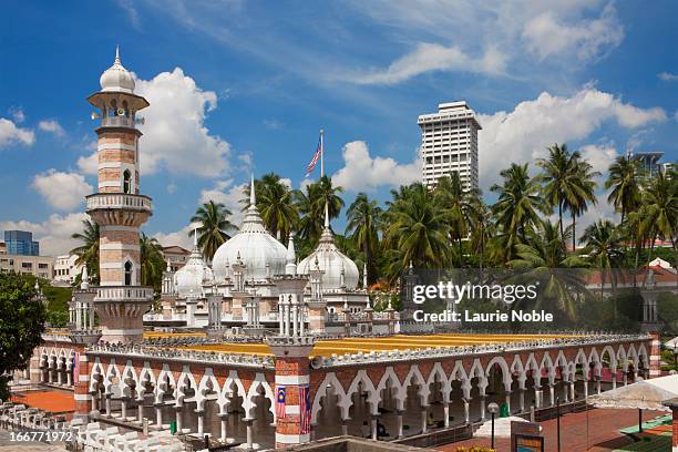 masjid jamek mosque, kuala lumpur, malaysia - masjid jamek stockfoto's en -beelden