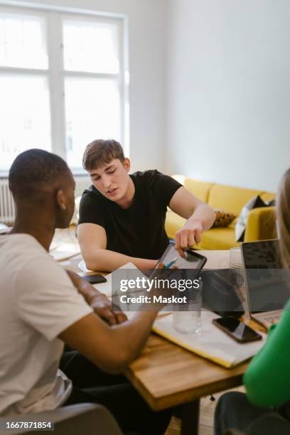 Friends Doing Math Homework 25,791 Friends Doing Homework Stock Photos, High-Res Pictures, and ...