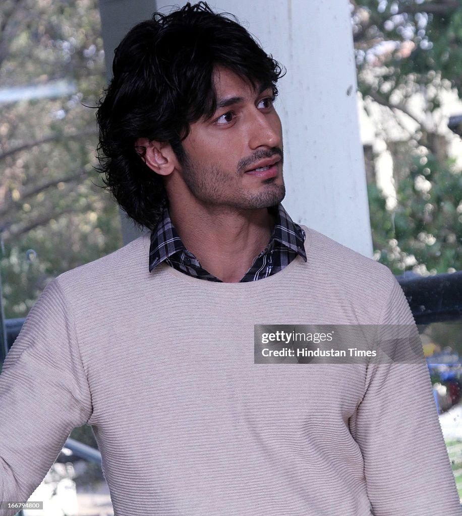 Indian Bollywood actor Vidyut Jamwal poses for camera during profile...  News Photo - Getty Images