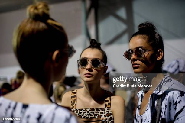 Backstage and atmosphere during the Espaço Fashion backstage at Fashion Rio Spring/Summer 2013 on April 16, 2013 in Rio de Janeiro, Brazil.