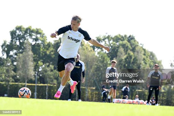 Mykhailo Mudryk of Chelsea during a training session at Chelsea Training Ground on September 15, 2023 in Cobham, England.