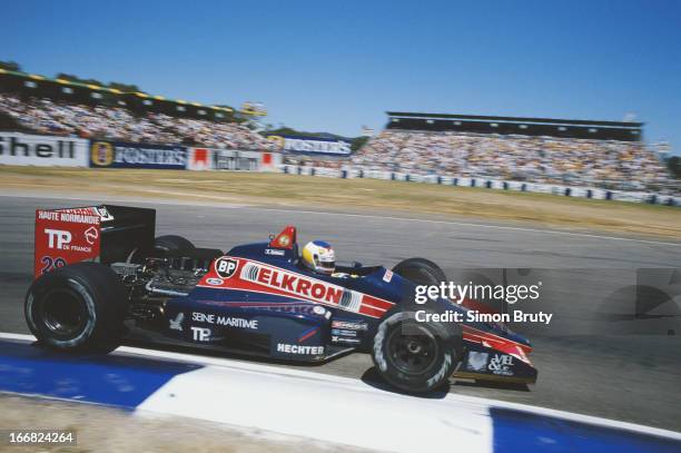 Yannick Dalmas of France drives the Larrousse Calmels Lola LC87 Ford Cosworth DFZ V8 during the Foster's Australian Grand Prix on 15th November 1987...