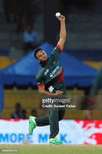 Shakib Al Hasan captain of Bangladesh bowls during the Asia Cup Super Four match between India and Bangladesh at R. Premadasa Stadium on September...