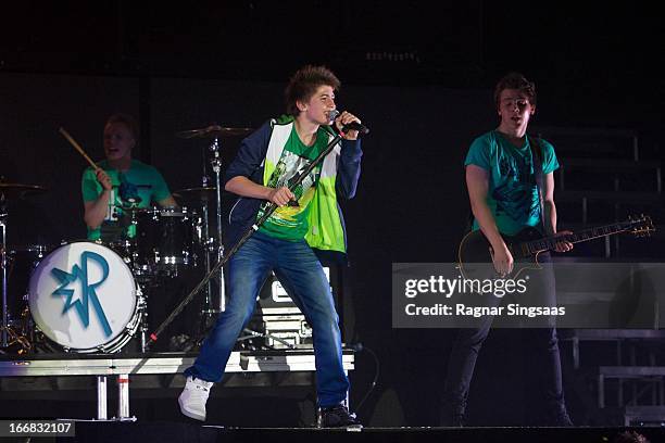 Robin Concert 22 Robin Performs At The Telenor Arena Oslo Stock Photos, High-Res ...