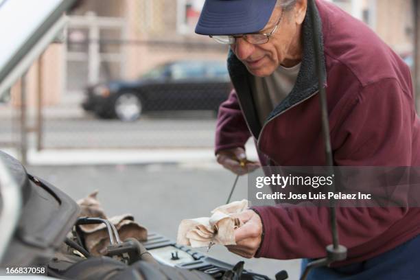 Oil Change Guy Photos and Premium High Res Pictures - Getty Images