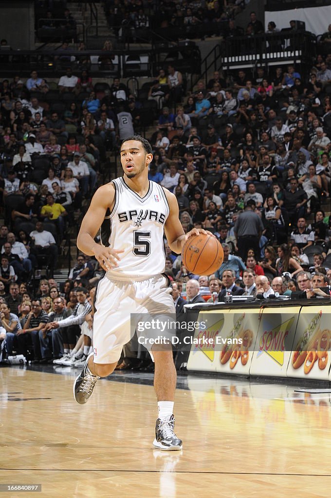 Minnesota Timberwolves v San Antonio Spurs