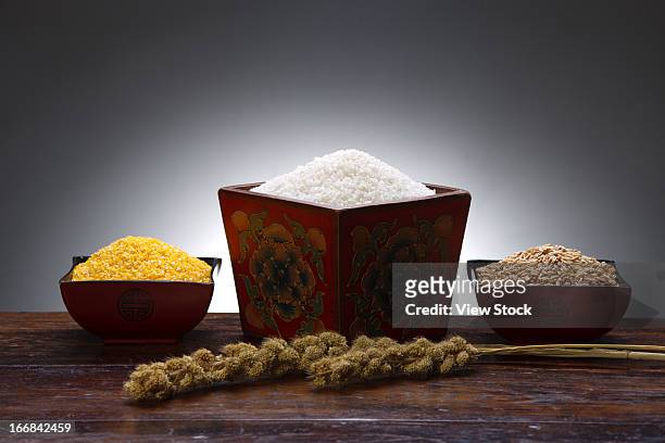 rice,wheat and corn - panier legumes stock pictures, royalty-free photos & images