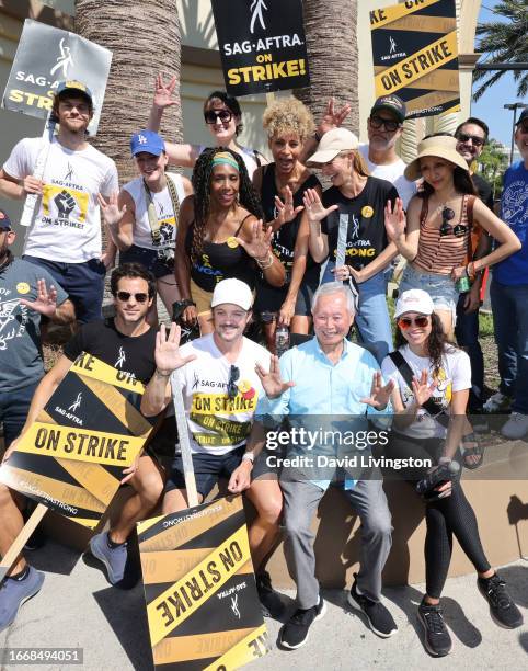 George Takei along with Michelle Hurd, Jeri Ryan, Jack Quaid, Linda Park, Jonathan Del Arco, Dawnn Lewis, Mary Chieffo, Todd Stashwick, Santiago...