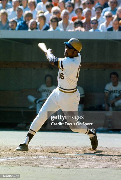 Al Oliver of the PIttsburgh Pirates bats during an Major League