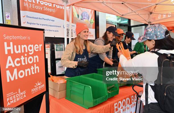 Lauren Bush Lauren, Bridget Moynahan, Phoebe Robinson, Ellie Krieger and Claire Babineaux-Fontenot attend Feeding America hosts Hunger Action Day...