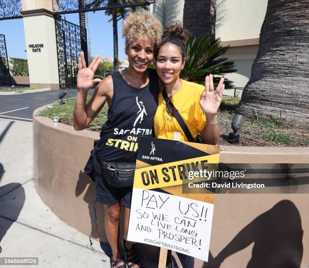 Michelle Hurd and Alexandra Shipp join the United We Trek picket line outside Paramount Studios on September 08, 2023 in Los Angeles, California....