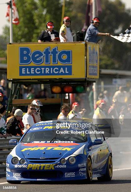 Pertek Racing Team 112 2002 Sandown Raceway Photos & High Res Pictures - Getty Images