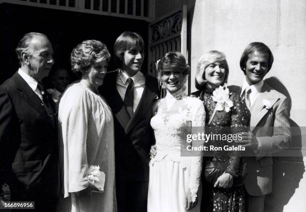 Jose Ferrer, Rosemary Clooney, Gabriel Ferrer, Debby Boone, Shirley Boone and Pat Boone attend Debby Boone-Gabriel Ferrer Wedding Ceremony on...