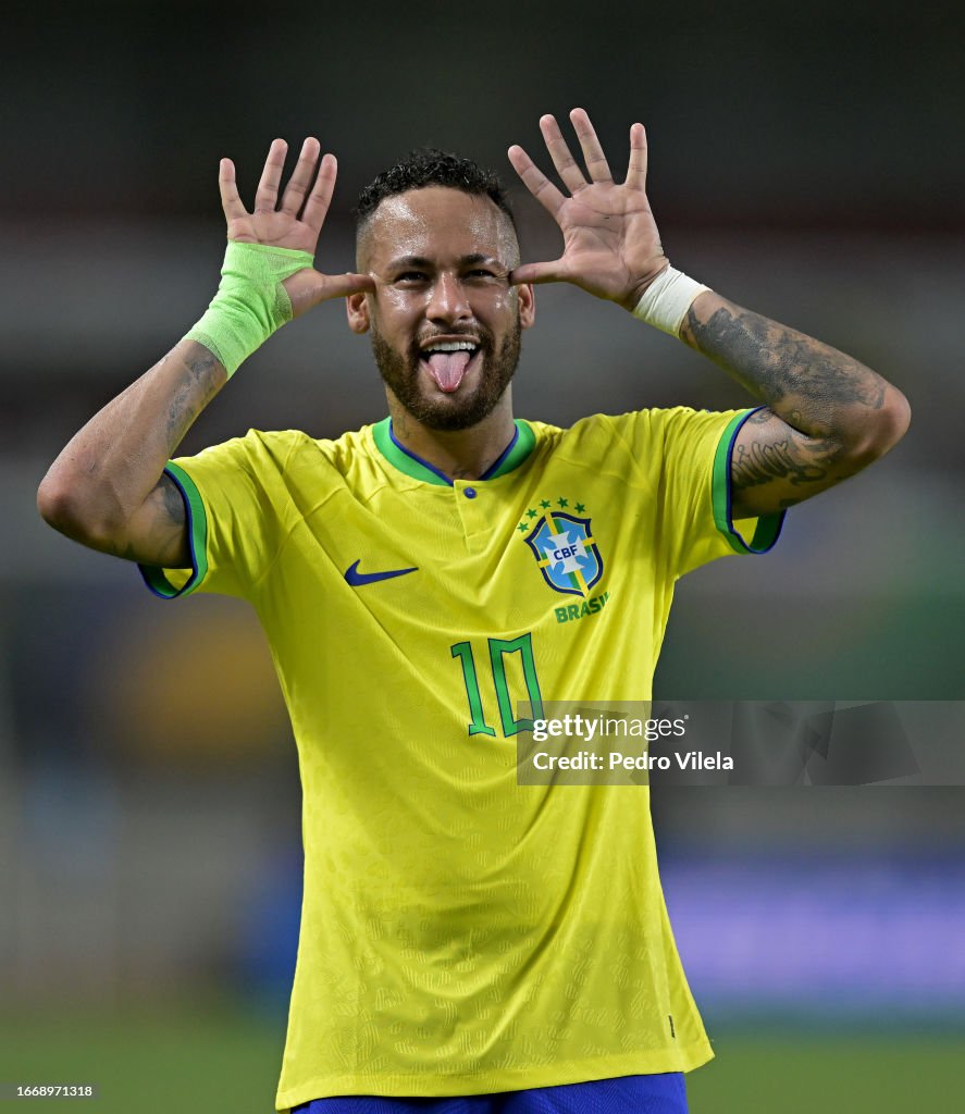 Neymar Greatest Brazilian Soccer Players 2+ Hundred Neymar Face