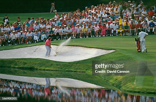 American golfer Craig Stadler drops a shot at the 16th hole during the US Masters Tournament at Augusta National Golf Club, Augusta, Georgia,...