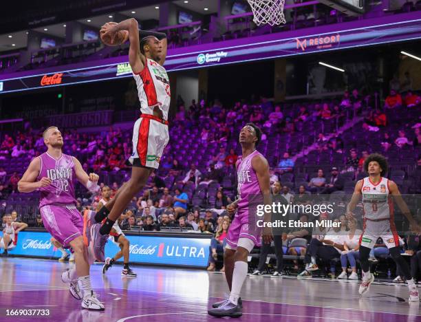Alex Sarr of the Perth Wildcats dunks against G League Ignite in the second half of an NBA G League Fall Invitational game on September 08, 2023 in...