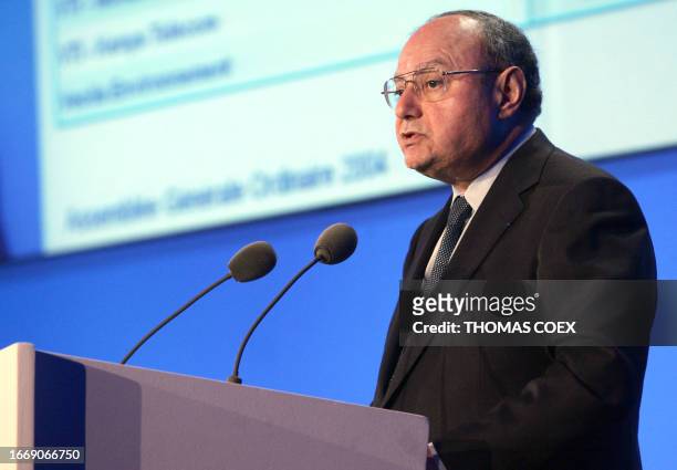 Chief Executive and Financial Chief of French group Vivendi, Jacques Espinasse speaks to the shareholders 06 May 2004 during the group's General...