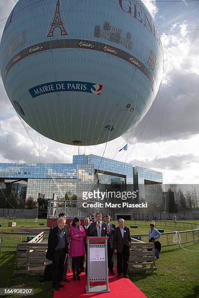 Gerard Feldzer, Anne Hidalgo, Jerome Giacomoni, Claude Tendil and Jean-Louis Etienne attend the launch of the new Paris Observatory Atmospheric...