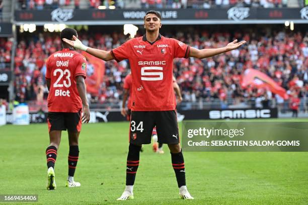 Rennes' Moroccan forward Ibrahim Salah celebrates after scoring his team's second goal during the French L1 football match between Stade Rennais FC...