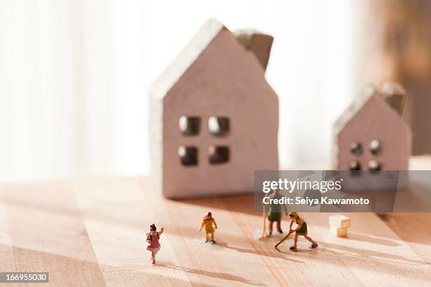 family - miniature dollhouse bildbanksfoton och bilder