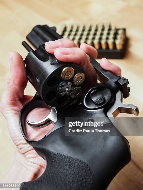 Checking Revolver Rounds Revolver Cylinder Photos and Premium High Res Pictures - Getty Images