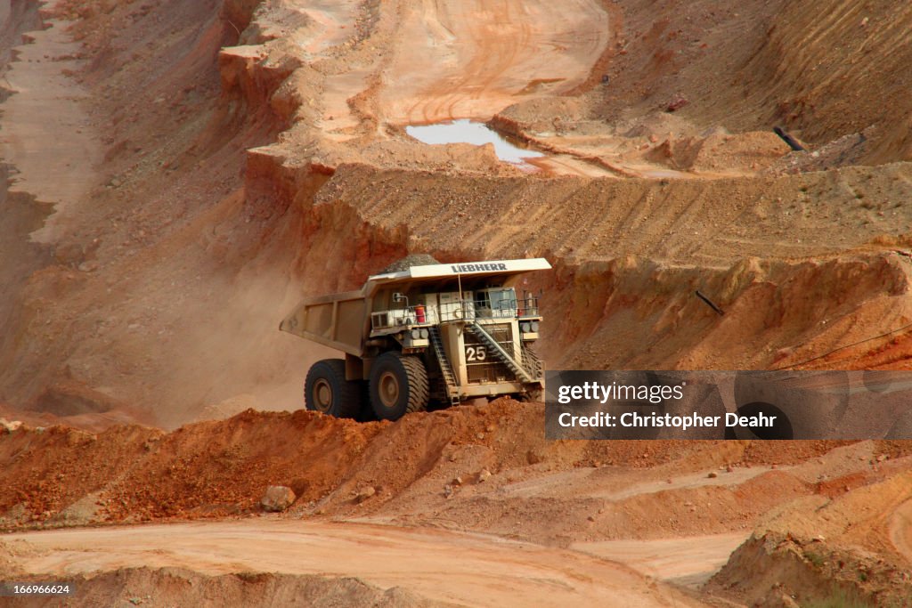 Liebherr T 282B