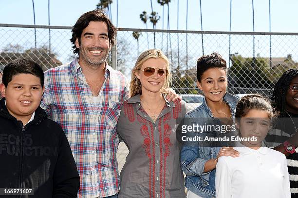 Television personality Carter Oosterhouse and actresses Amy Smart and Emmanuelle Chriqui celebrate Earth Day with the Environmental Media Association...