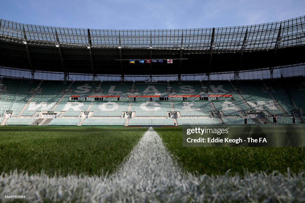 Ukraine v England: Group C - UEFA EURO 2024 European Qualifiers
