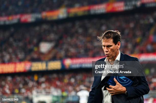 Rudi Garcia, head coach of Napoli, looks on during the Serie A TIM match between Genoa CFC and SSC Napoli at Stadio Luigi Ferraris on September 16,...