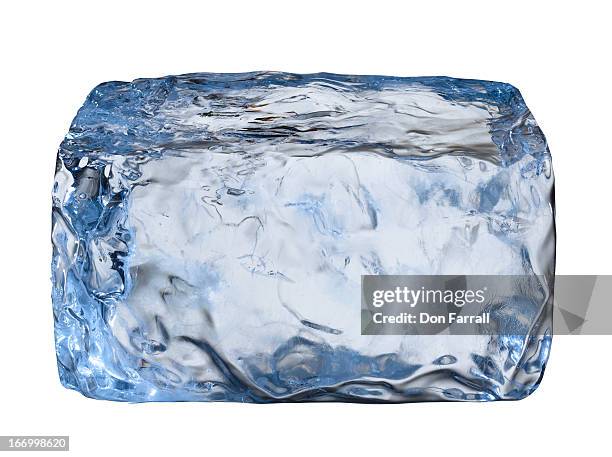 ice block - 氷　塊 ストックフォトと画像