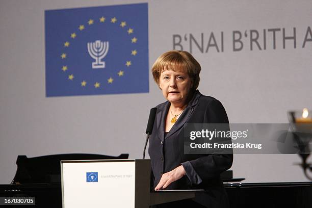 Bundeskanzlerin Angela Merkel Bei Der Verleihung Des "B'Nai B'Rith Europe Award Of Merit" Im Mariott Hotel In Berlin Am 110308 .