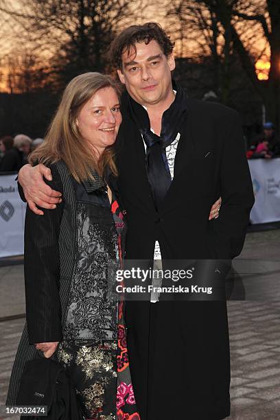 Martin Feifel Und Judith Sutter Bei Der Verleihung Des Adolf Grimme Preis In Marl .