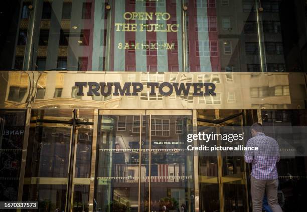 September 2023, USA, New York: The Trump Tower on 5th Avenue in Manhattan. Photo: Michael Kappeler/dpa