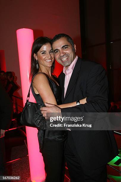 Aiman Abdallah Und Petra Linke Bei Der Verleihung Der "Gq Men Of The Year Awards" In Der Wappenhalle In München .