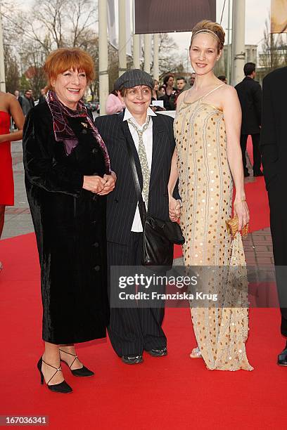 Schauspielerin Hannelore Hoger, Katharina Thalbach Und Jeanette Hain Bei Der Ankunft Zum Deutschen Filmpreis 2008"Lola" Im Palais Am Funkturm In...