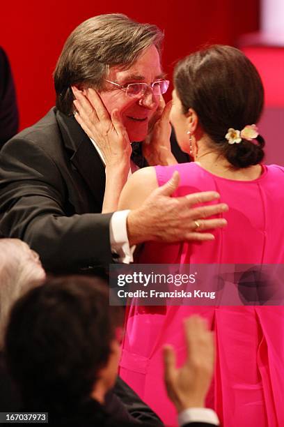 Preisträger Elmar Wepper Und Hanneloe Elsner Bei Der Verleihung Des "Deutschen Filmpreis 2008" Im Palais Am Funkturm In Berlin .