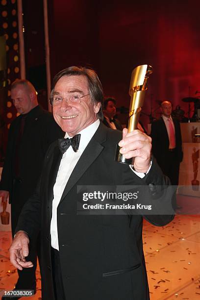 Preisträger Elmar Wepper Bei Der Verleihung Des "Deutschen Filmpreis 2008" Im Palais Am Funkturm In Berlin .