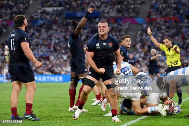 Ben Earl of England celebrates as Referee Mathieu Raynal awards a penalty to England during the Rugby World Cup France 2023 match between England and...