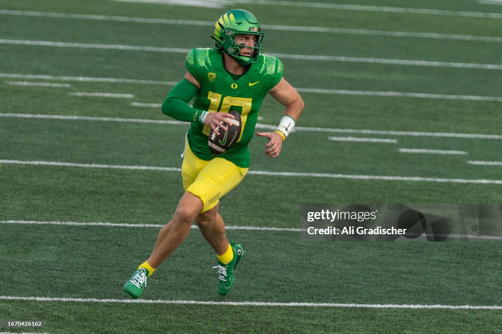 Hawaii v Oregon