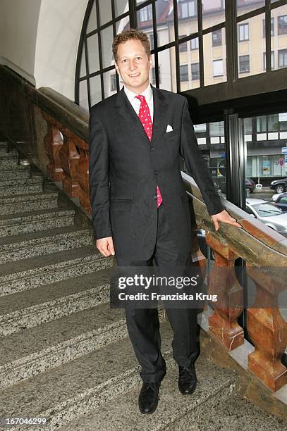 De Friedrich Photos and Premium High Res Pictures Getty Images