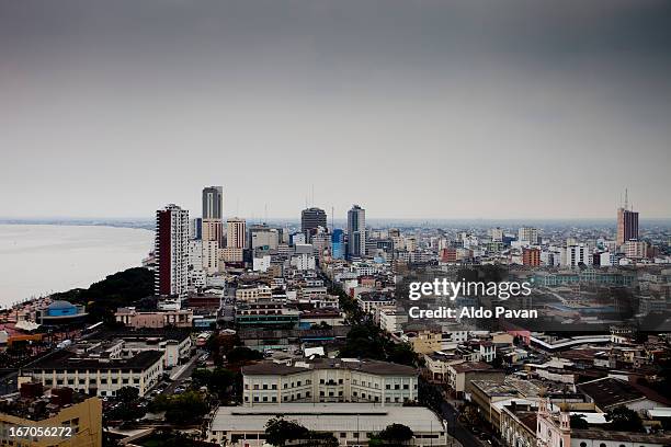 ecuador, guayaquil, view from las penas - guayaquil stockfoto's en -beelden